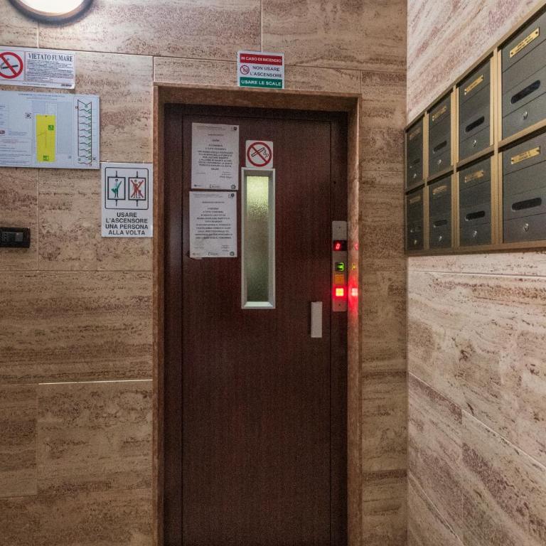 Casa de Paoli - Vista Mare Arenella, Palermo con Parcheggio Privato - Appartamento con 1 Camera da Letto - 88