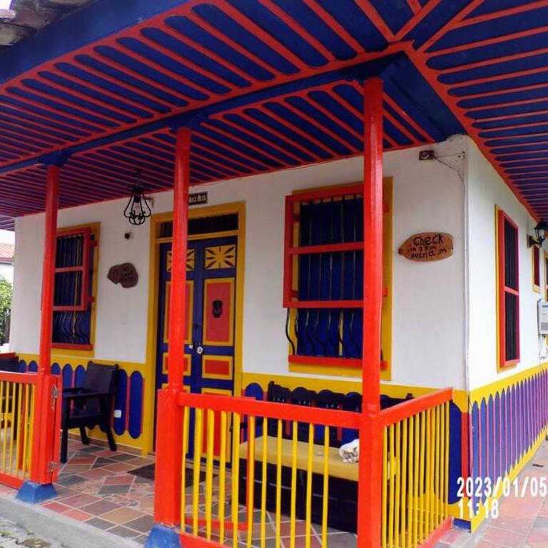 El Madrigal Cabin - Adorable 2-bedroom guesthouse - Apartamento de 2 dormitorios - 1