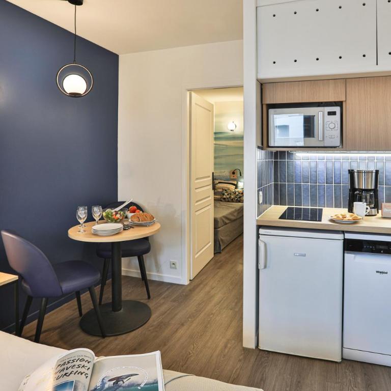 Résidence Pierre & Vacances Centre - Studio Supérieur avec Coin Nuit en Alcôve (3 Personnes) - 6