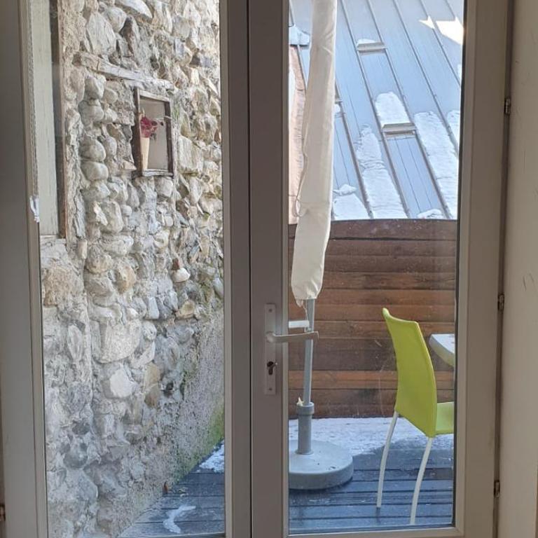 Métropole - Appartement 2 Chambres avec Terrasse - 13