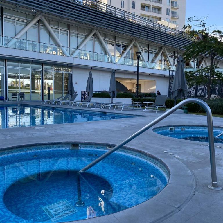 Depa NUEVO de lujo vacacional, amenidades de hotel - Apartamento de 2 dormitorios - 88