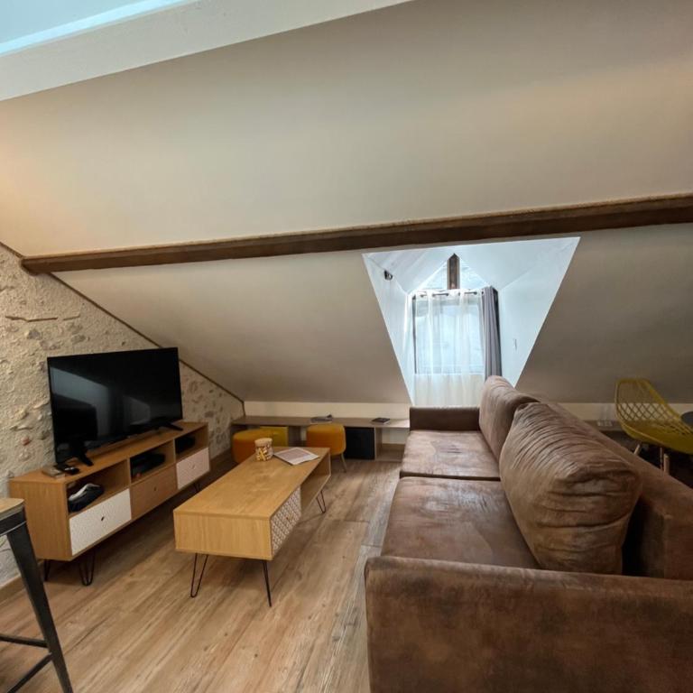 Le Duplex Chartrain - Séjour au cœur de Blois - Apartamento - 2 niveles - 16