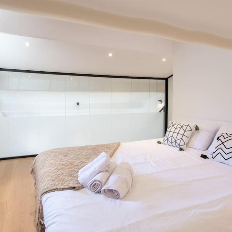 #11 Staywizus - Alex suite terrace parking AC 2 BDR 5mins to sea - Appartement 2 Chambres - 3