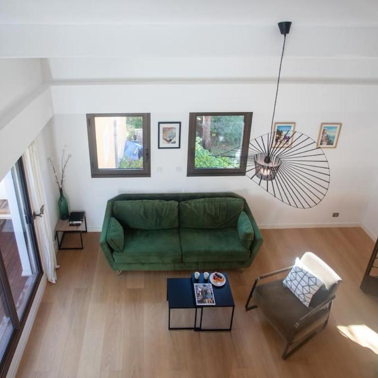 #11 Staywizus - Alex suite terrace parking AC 2 BDR 5mins to sea - Appartement 2 Chambres - 35