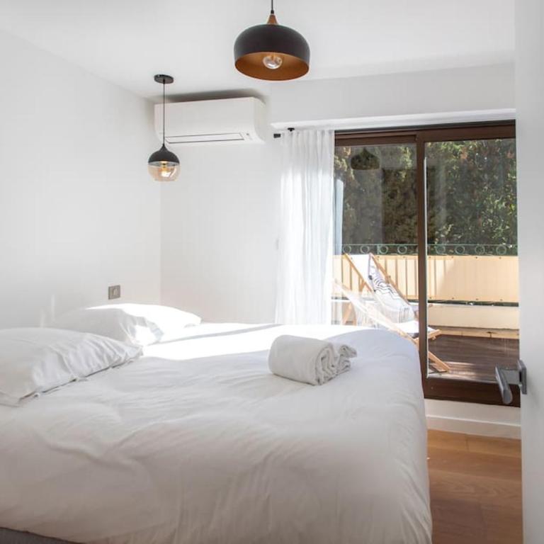 #11 Staywizus - Alex suite terrace parking AC 2 BDR 5mins to sea - Appartement 2 Chambres - 39