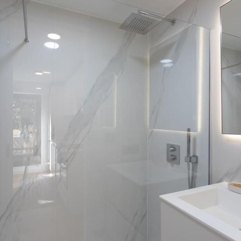 #11 Staywizus - Alex suite terrace parking AC 2 BDR 5mins to sea - Appartement 2 Chambres - 55