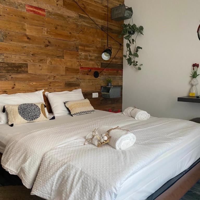 S'accabbadora Guest House - Double Room with Balcony - 11