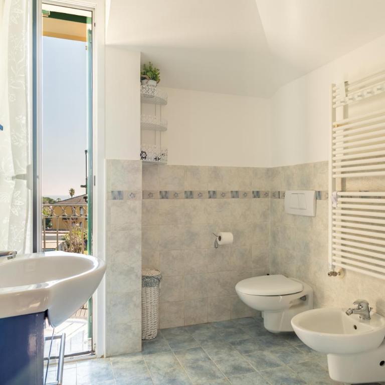 [5 min dal MARE] Luminoso Bilocale con Terrazza - Appartamento con 1 Camera da Letto - 7