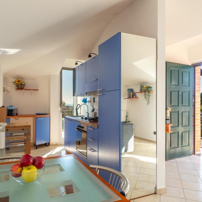[5 min dal MARE] Luminoso Bilocale con Terrazza - Appartamento con 1 Camera da Letto - 4