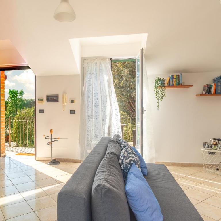 [5 min dal MARE] Luminoso Bilocale con Terrazza - Appartamento con 1 Camera da Letto - 10