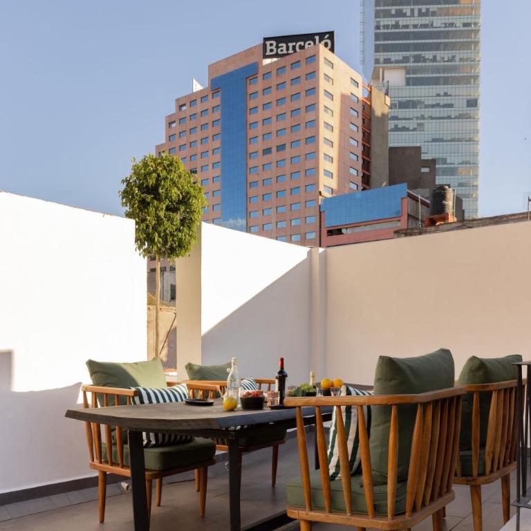 Baranda OCHO - One-Bedroom Apartment - 2