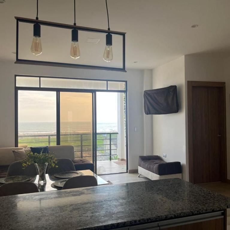 Departamento 4to piso MIRAMAR - Three-Bedroom Apartment - 3