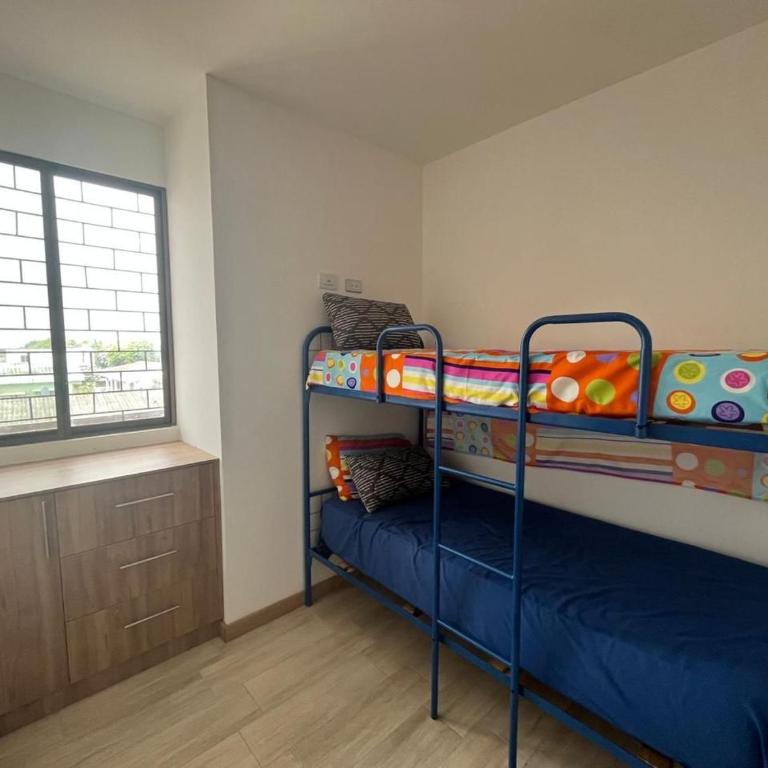 Departamento 4to piso MIRAMAR - Three-Bedroom Apartment - 12