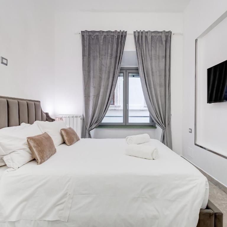 CRYSTAL TREVI FOUNTAIN - romedreamhome - One-Bedroom Apartment - 52