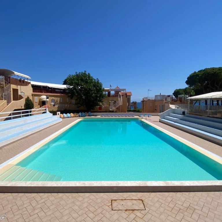 Reef Mondello Apartment - Vacation Home - 1