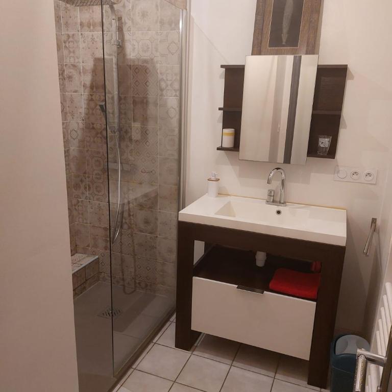 Charmant T2 avec vue sur le port - Apartamento de 1 dormitorio - 13