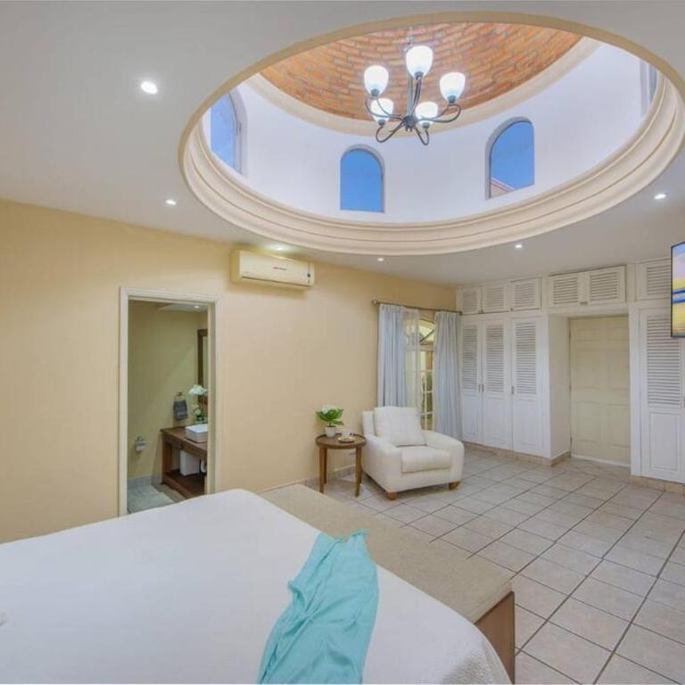Recently Remodeled and Ready To Be Used - Appartement 2 Chambres - 8