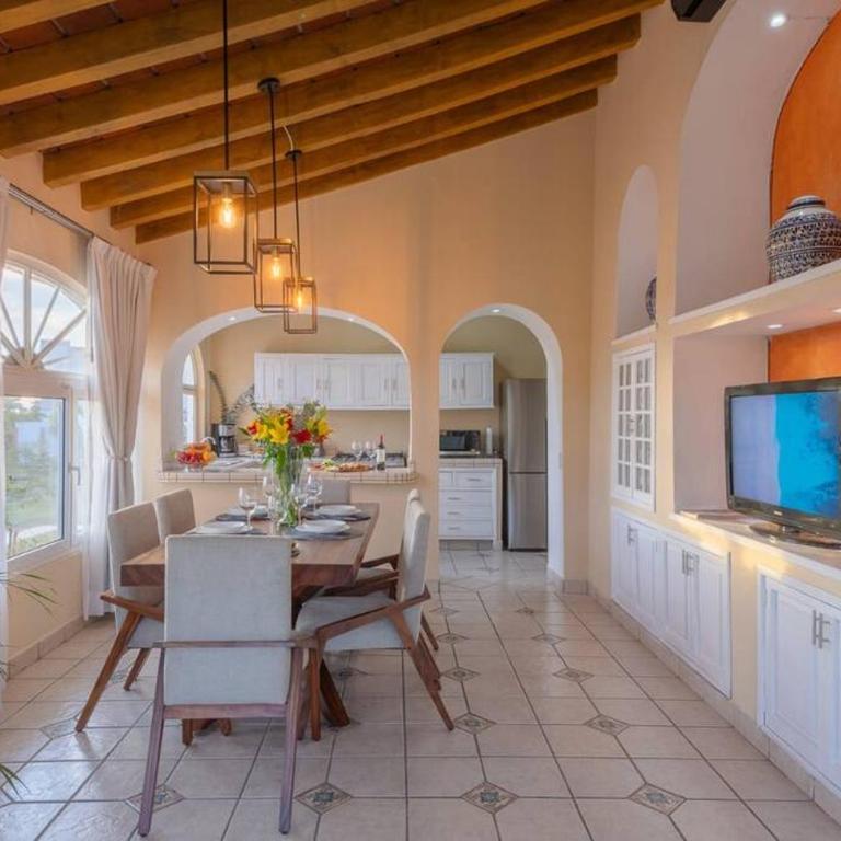 Recently Remodeled and Ready To Be Used - Appartement 2 Chambres - 9