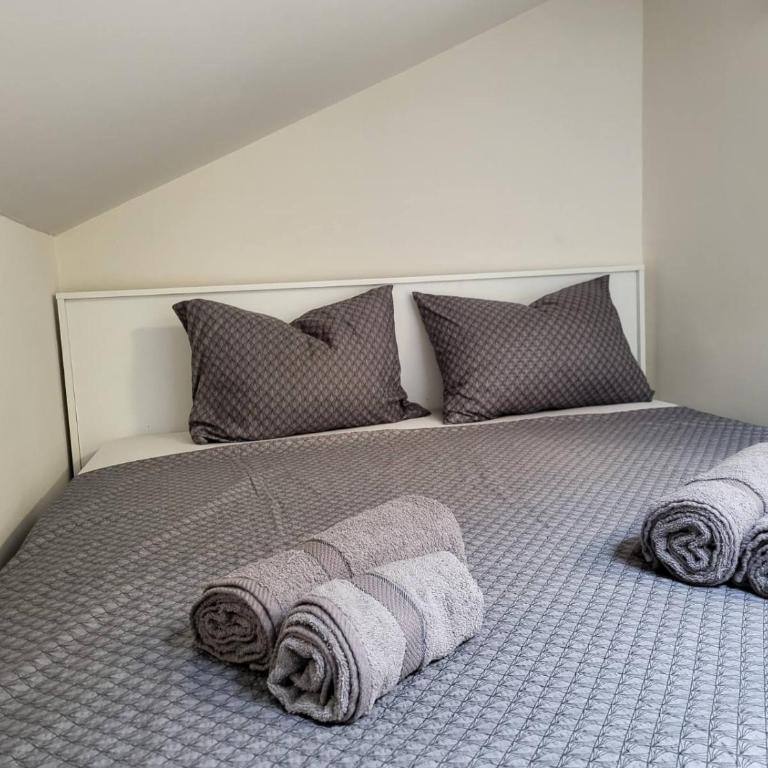 Guesthouse Ožegović - Dvokrevetna Soba sa Bračnim Krevetom i Sopstvenim Kupatilom - 4