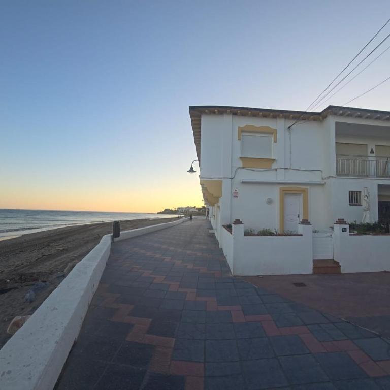 Casa Leon - One-Bedroom Apartment - 2