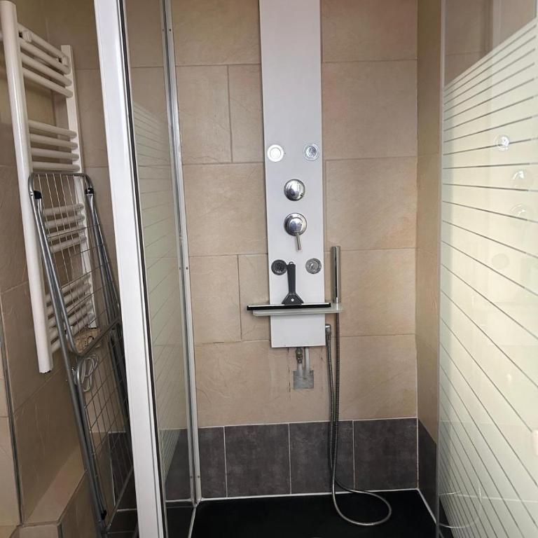 Studio face à la mer Villeneuve Loubet - Apartment mit 1 Schlafzimmer - 7