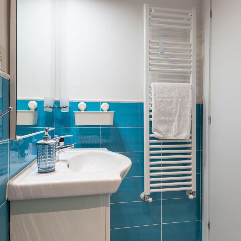 CADORNA Rooms in Florence - Camera Queen Standard - 5