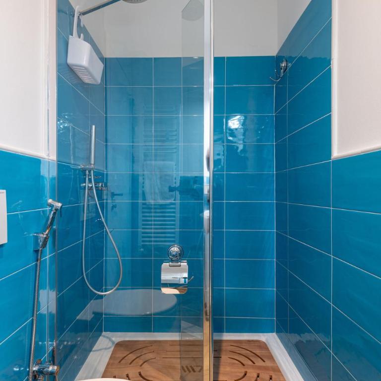 CADORNA Rooms in Florence - Camera Queen Standard - 2