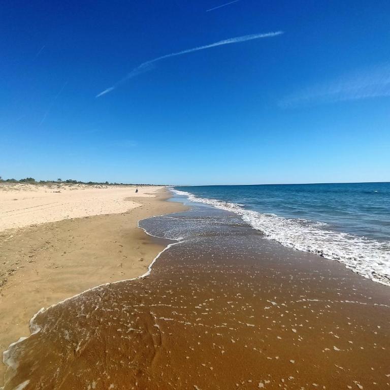 Vistas al Guadiana, Chalet a 10 minutos de la playa - Three-Bedroom House - 55