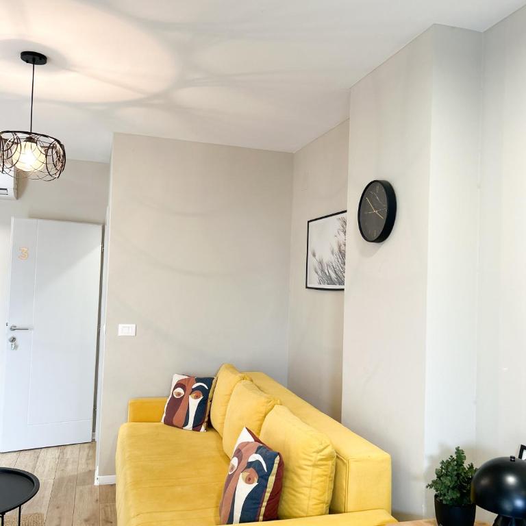 Urban Residence Apartments - One-Bedroom Apartment - 7