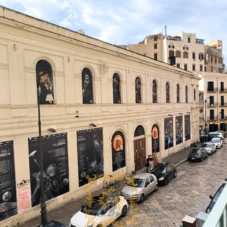 Testa del Moro - Nel Cuore di Palermo - Queen Room with Balcony - 4