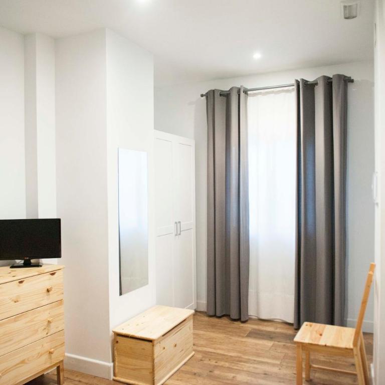 Hotel Smile & Co Hostal Boutique - Economy Double Room - Ground Floor - 5