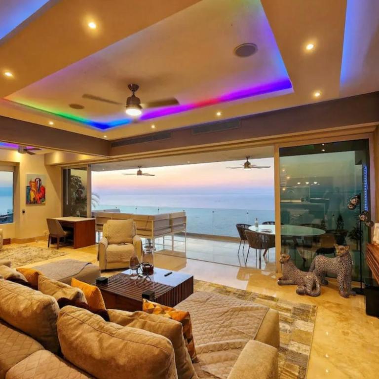 THE BEST OF LUXURY AND THE BEST SEA/SUNSET VIEWS, PRIVILEGED LOCATION - Apartamento de 3 dormitorios - 1