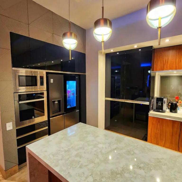 THE BEST OF LUXURY AND THE BEST SEA/SUNSET VIEWS, PRIVILEGED LOCATION - Apartamento de 3 dormitorios - 20