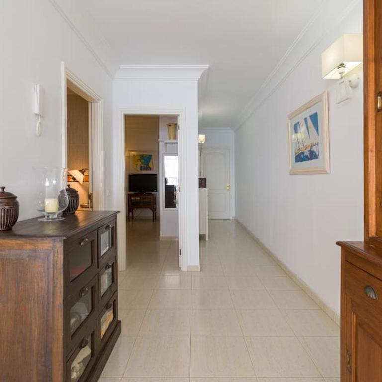 Los Erizos (Apartamento en primera Linea de mar) - Casa - 35