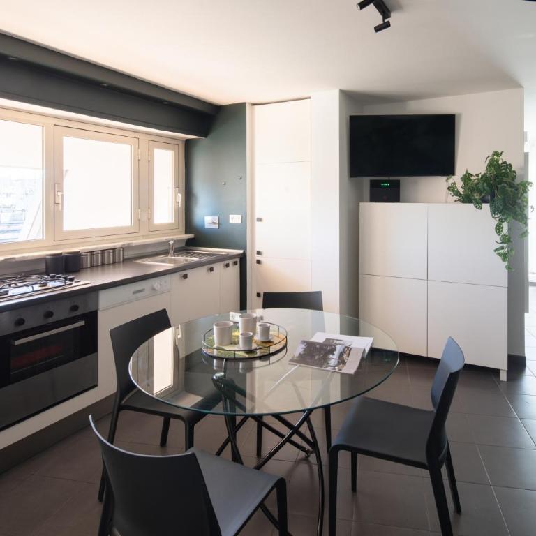 Loft 36 by Nosdom Properties - One-Bedroom Apartment - 13