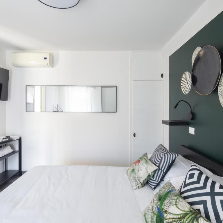 Loft 36 by Nosdom Properties - One-Bedroom Apartment - 14