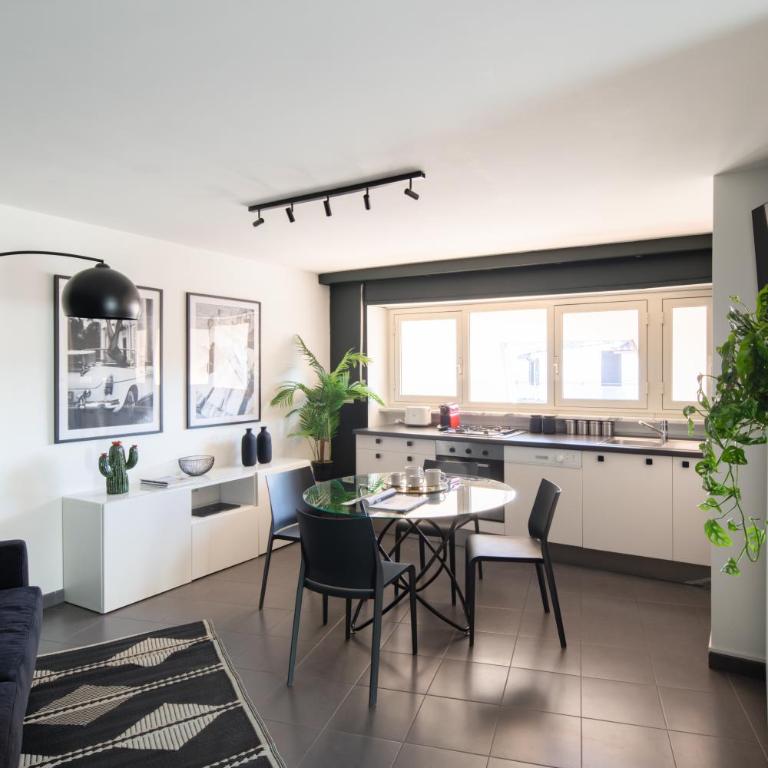 Loft 36 by Nosdom Properties - One-Bedroom Apartment - 19