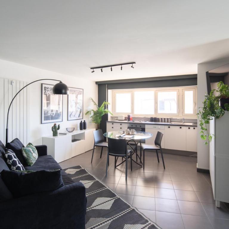 Loft 36 by Nosdom Properties - One-Bedroom Apartment - 23