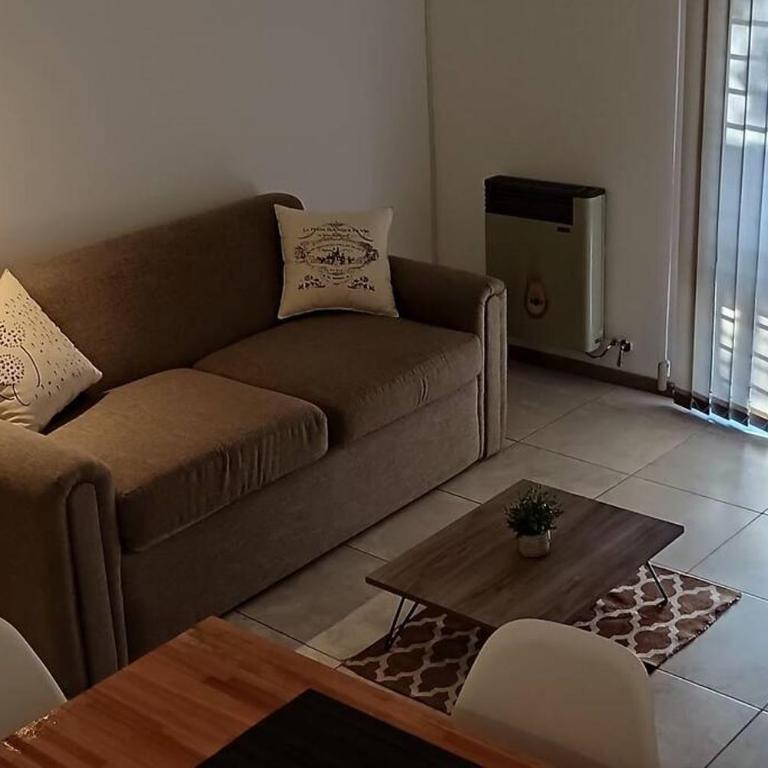 Espectacular Dpto. en Mendoza. - Apartamento de 2 dormitorios - 2