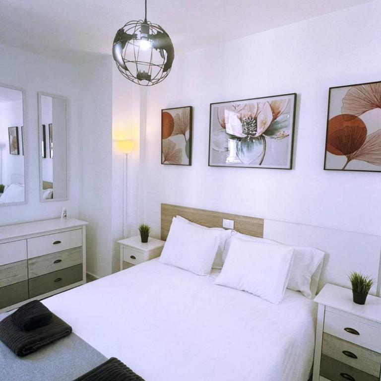 Bohemian Holiday Home Next to Yumbo - Apartment - 14