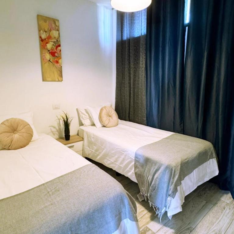 Bohemian Holiday Home Next to Yumbo - Apartment - 22