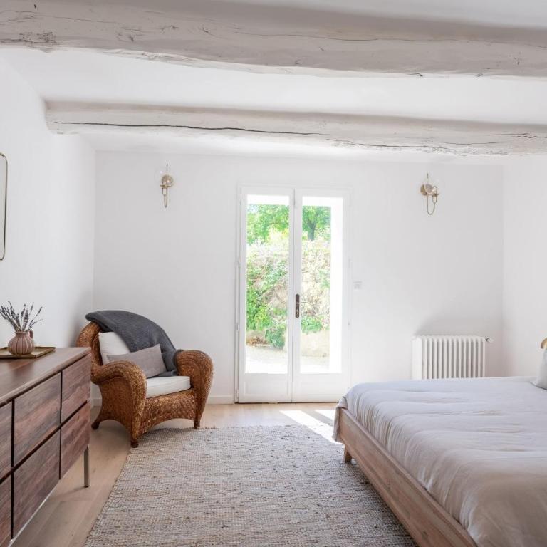 Villa Les Saffres in Malaucene - Maison de Vacances - 68