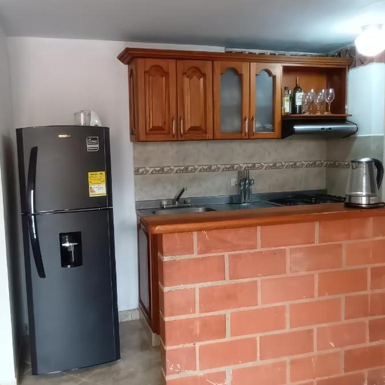 Apartamento Central y en Unidad Cerrada - Apartamento de 1 dormitorio - 2