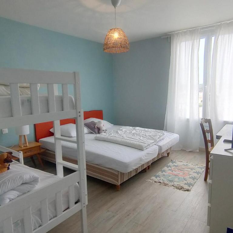 Appartement cosy rénové vue mer, proche plage et animations - FR-1-323-472 - Apartment - 12