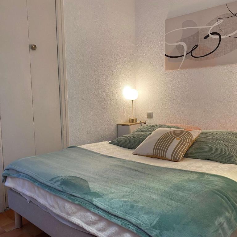 Appartement T1 avec climatisation, balcon et cuisine équipée - FR-1-553-249 - Appartamento - 7