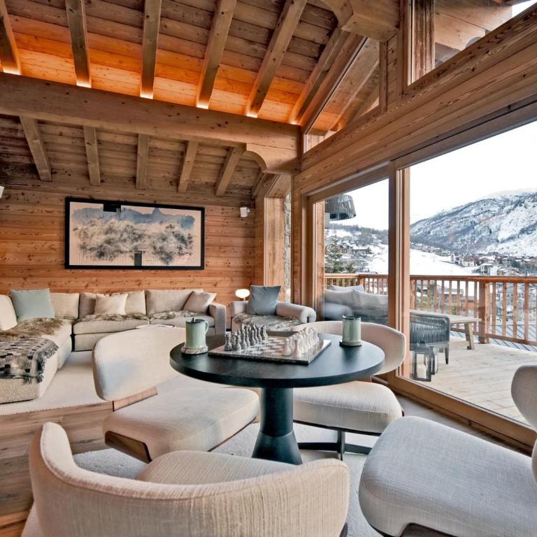 Chalet luxueux avec piscine intérieure et sauna - 5 chambres, 12 pers., proche commerces et pistes - FR-1-613B-44 - Chalet - 5
