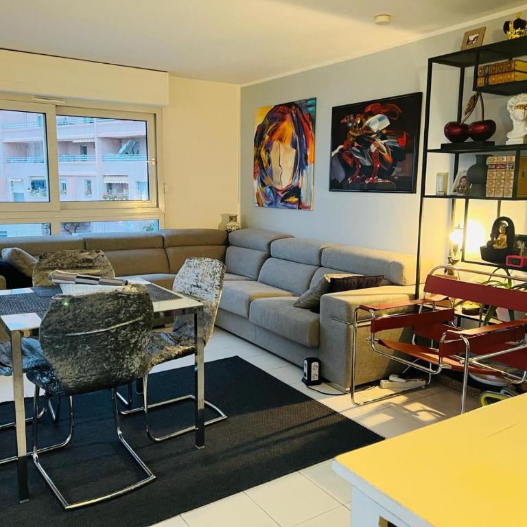 Monaco Stunning Sea Views, Larvotto beach, Terrace, 2 bedrooms, 2 bathrooms, up to 6 person, lift, 1st floor - Appartement 2 Chambres - 28