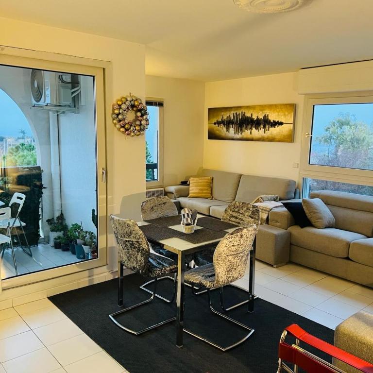 Monaco Stunning Sea Views, Larvotto beach, Terrace, 2 bedrooms, 2 bathrooms, up to 6 person, lift, 1st floor - Appartement 2 Chambres - 7