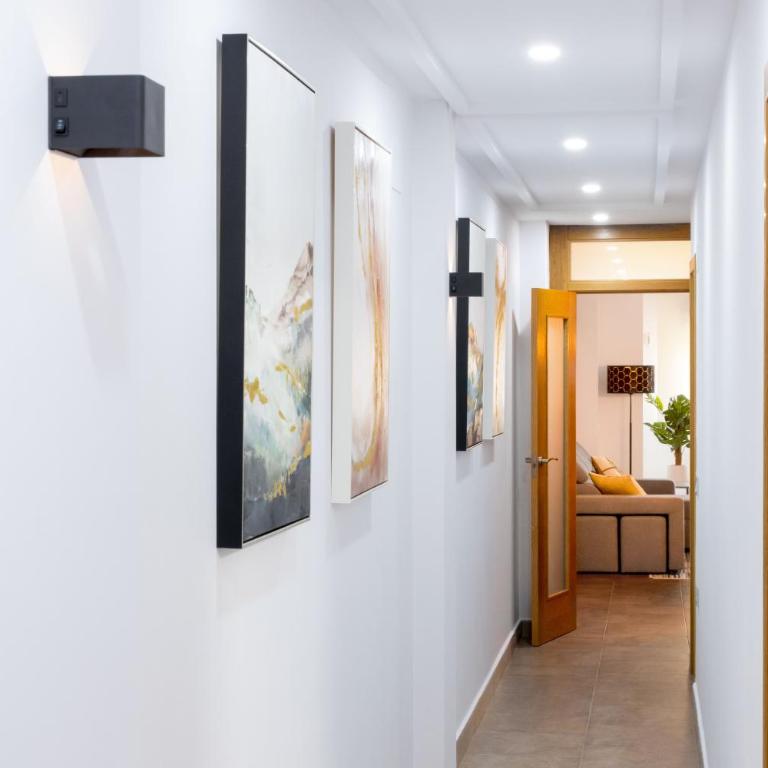 San Pascual Seaside Apartments - Three-Bedroom Apartment - 22
