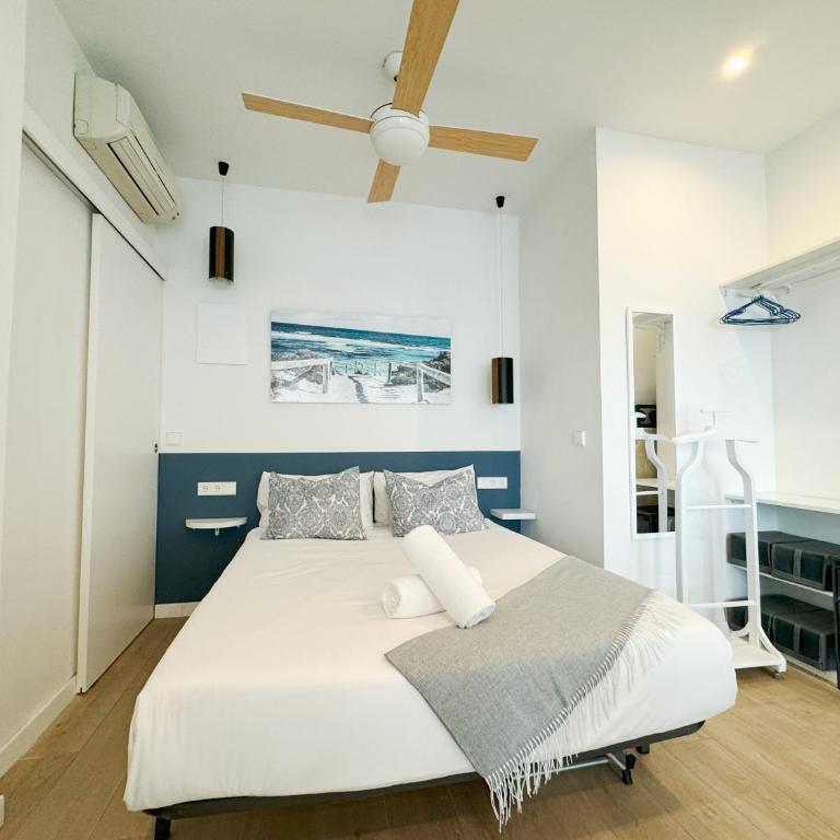 Luminoso, cómodo y buena zona - One-Bedroom Apartment - 8